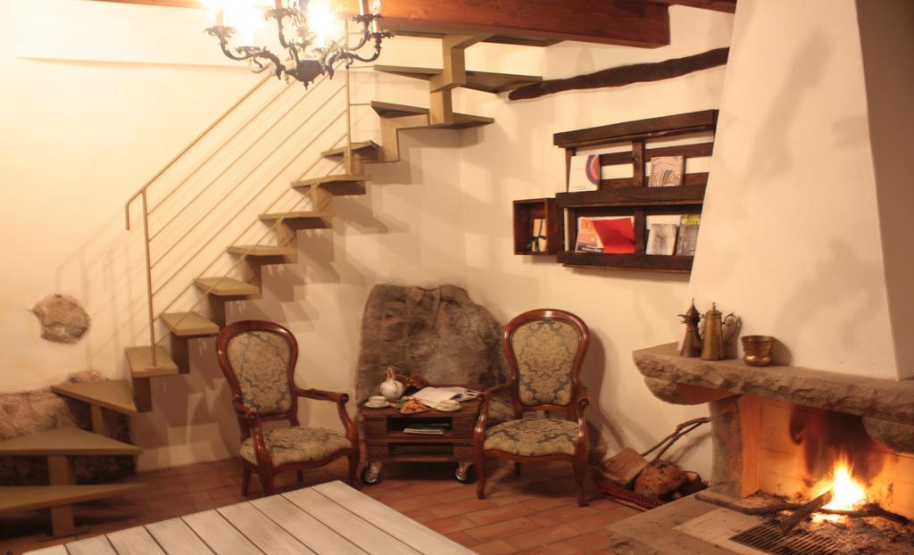산투 루수르기우 Il Lupo Rosso B&B 외부 사진